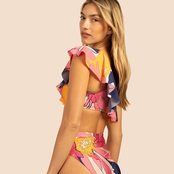 Trina Turk Breeze Asymmetrical Off The Shoulder Top - Picture 9 of 16